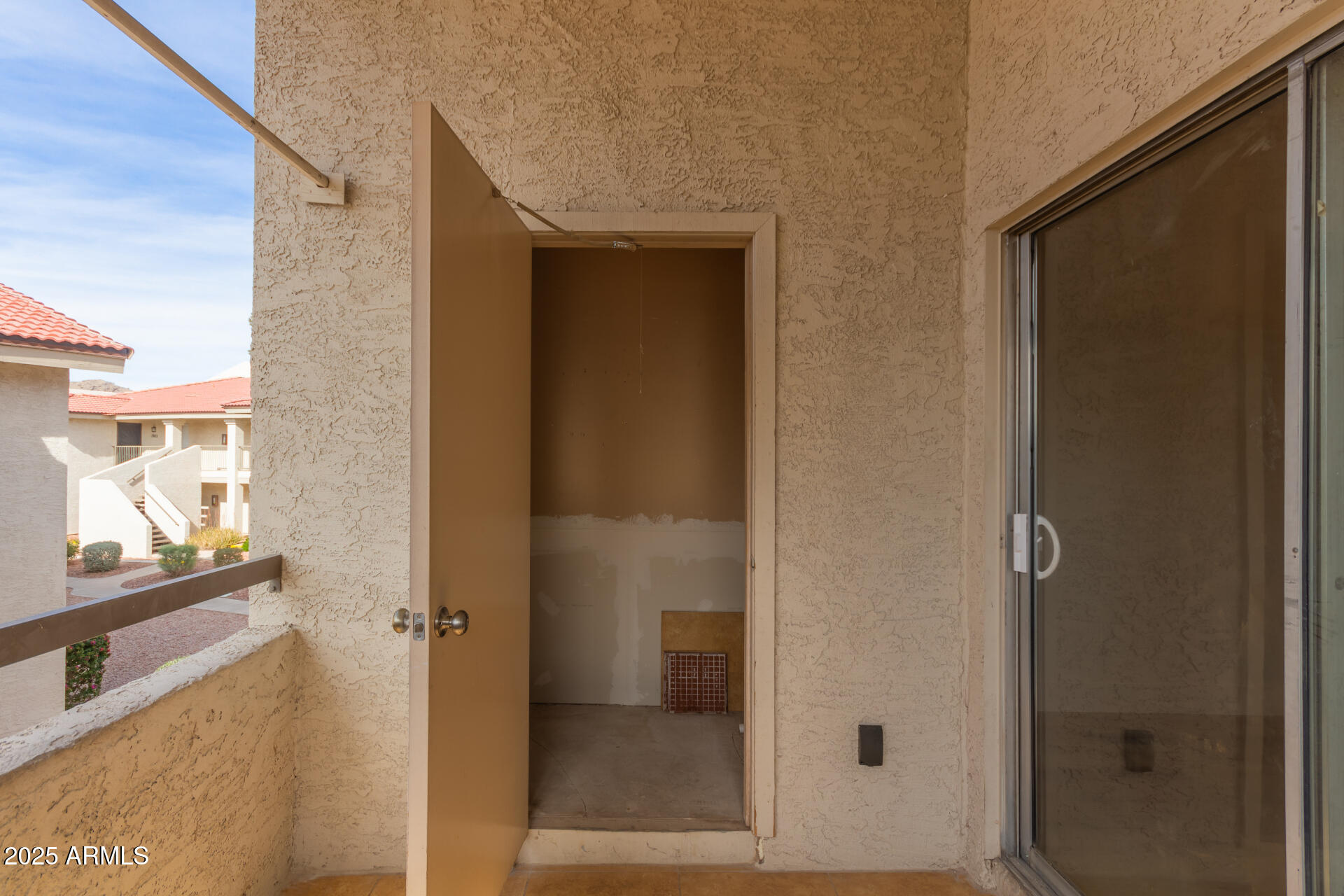 10610 South 48th Street, Unit 2089 Phoenix, AZ 85044 - Photo 22 of 33 22 - 48th
