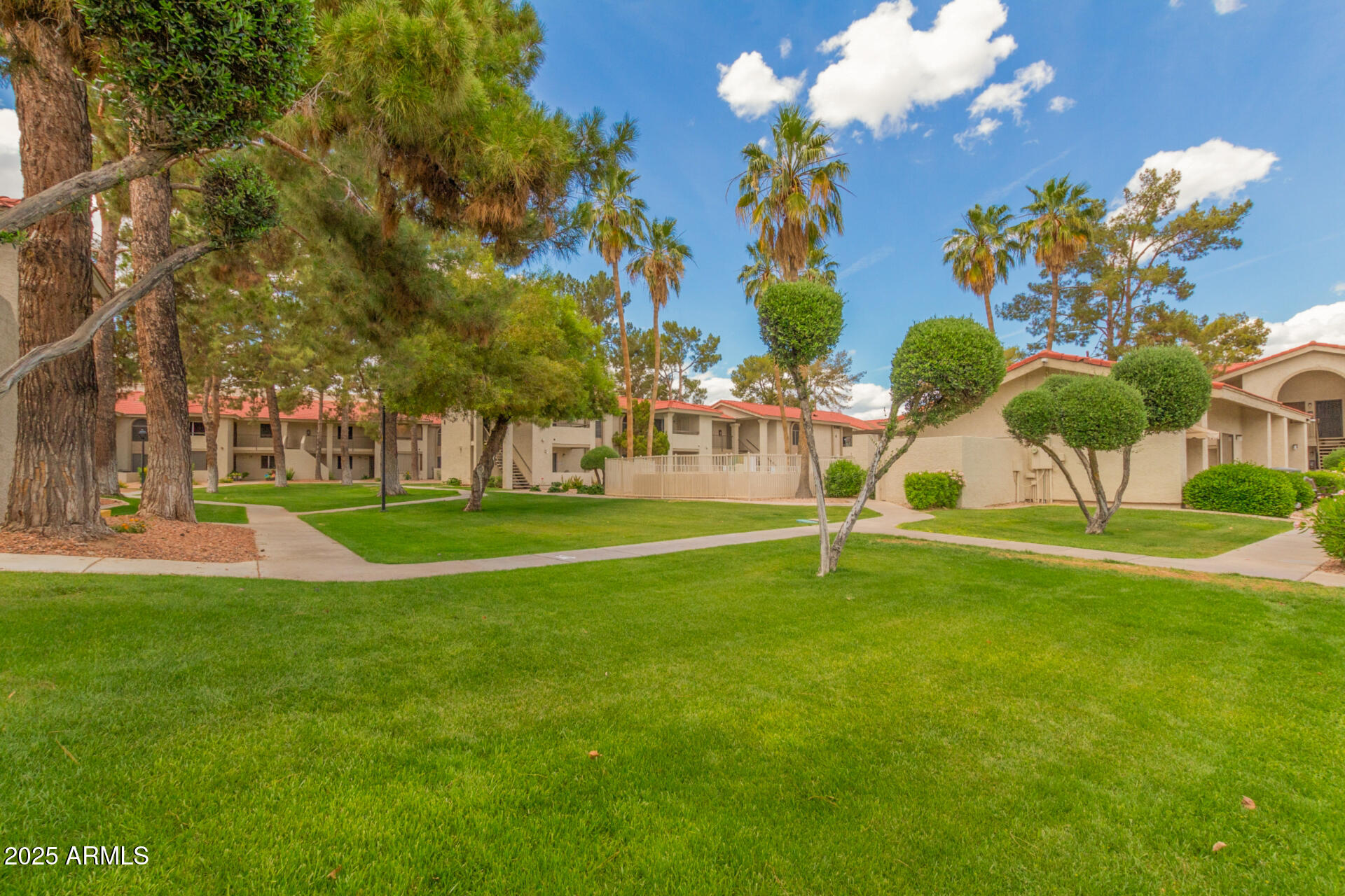 10610 South 48th Street, Unit 2089 Phoenix, AZ 85044 - Photo 27 of 33 28 - 48th