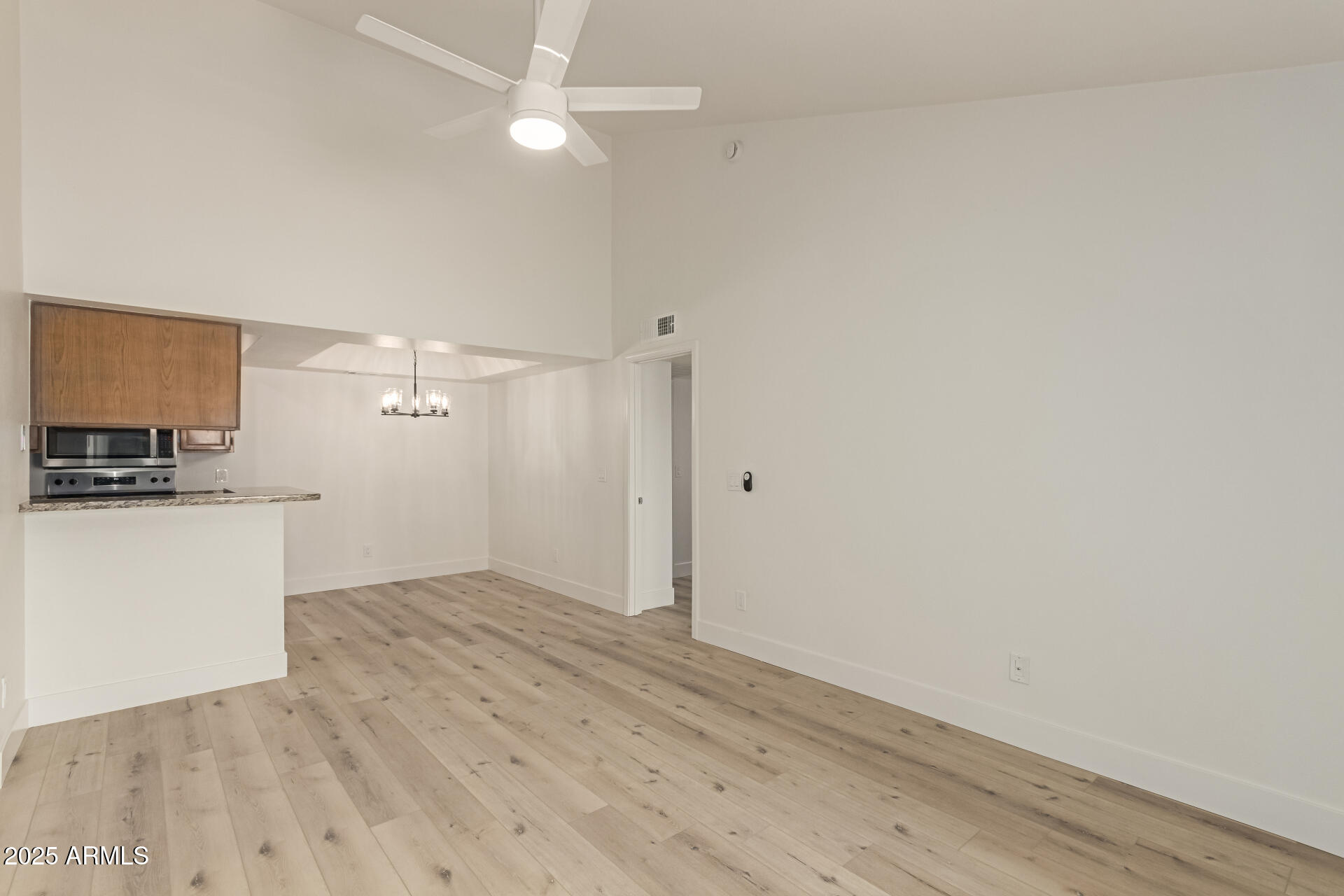 10610 South 48th Street, Unit 2089 Phoenix, AZ 85044 - Photo 7 of 33 07 - 48th