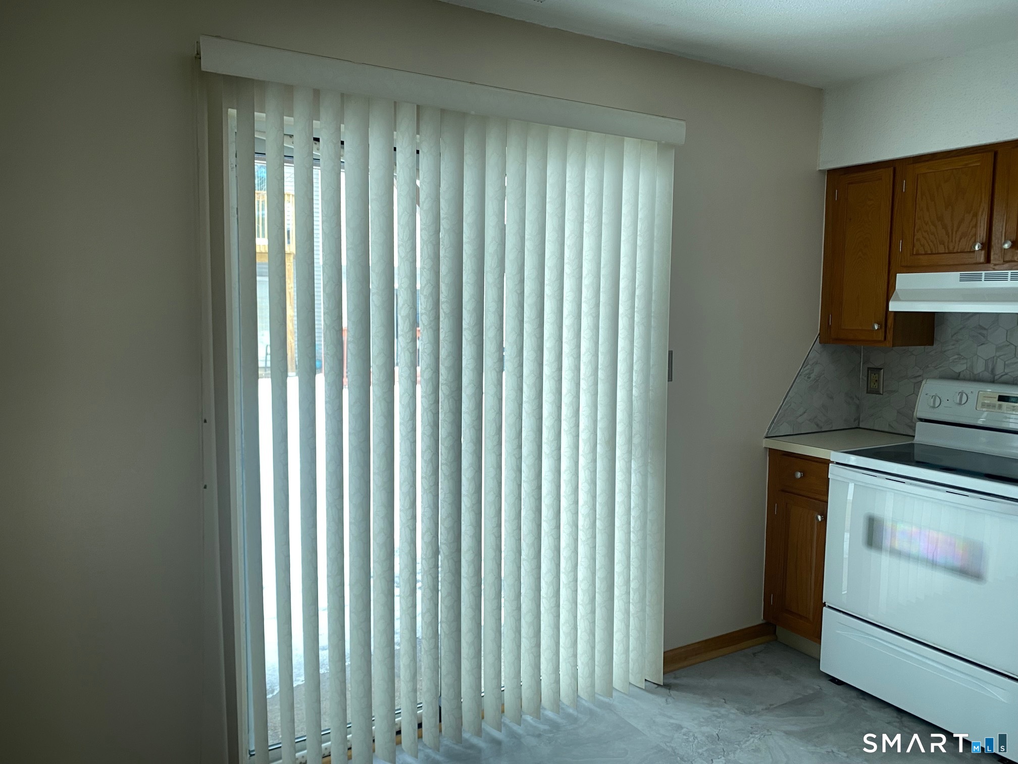 155 Redstone Hill Road, Unit 60 Bristol, CT 06010 - Photo 9 of 19