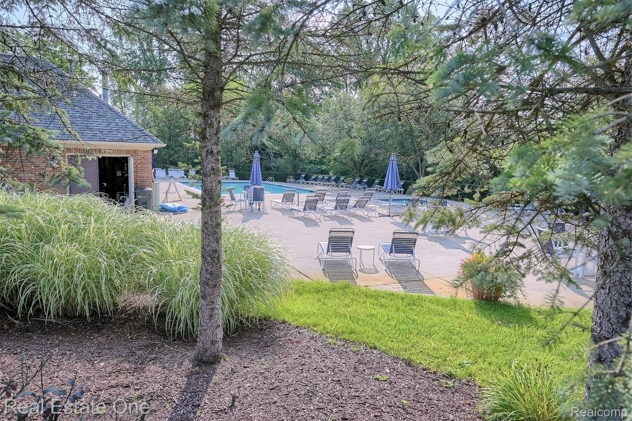 3491 Tremonte Circle Rochester, MI 48306 - Photo 41 of 42 Pool