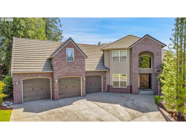 $1,000,000 | 1696 Southeast 26th Drive, Gresham, OR 97080
