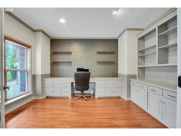$1,000,000 | 1696 Southeast 26th Drive, Gresham, OR 97080