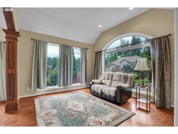 $1,000,000 | 1696 Southeast 26th Drive, Gresham, OR 97080