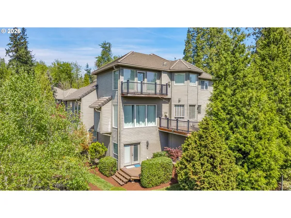 $1,000,000 | 1696 Southeast 26th Drive, Gresham, OR 97080