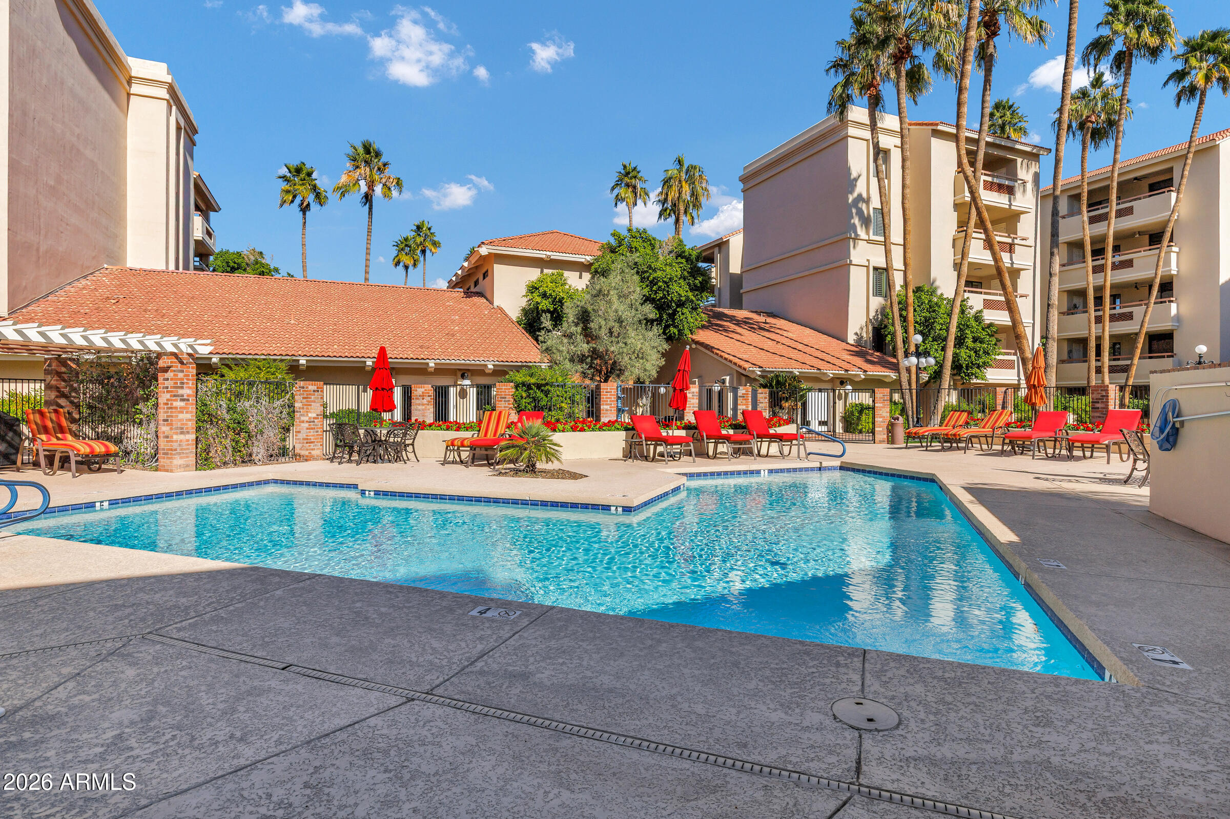 4200 North Miller Road, Unit 321 Scottsdale, AZ 85251 - Photo 11 of 41 an outdoor space with potted plants