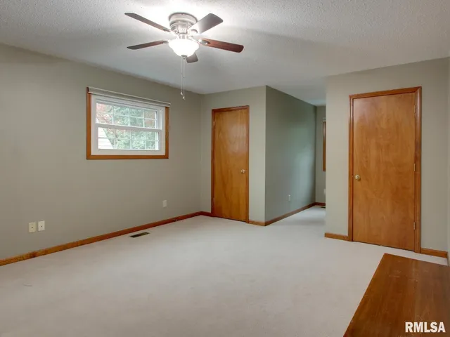 $429,900 | 2834 Glenview Drive, Quincy, IL 62305