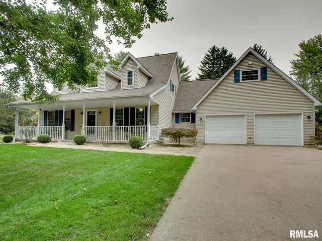 $429,900 | 2834 Glenview Drive, Quincy, IL 62305