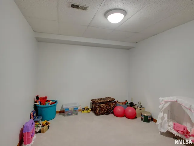 $429,900 | 2834 Glenview Drive, Quincy, IL 62305