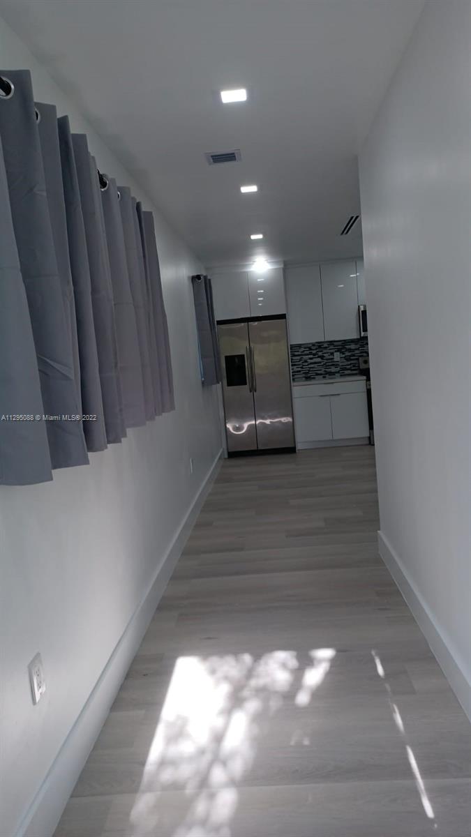 Brownsville Miami, FL 33142 - Photo 30 of 33 a view of entryway