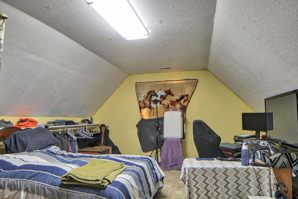 103 Deer Ridge Lane Rock Spring, GA 30739 - Photo 20 of 24 _bedroom_edit