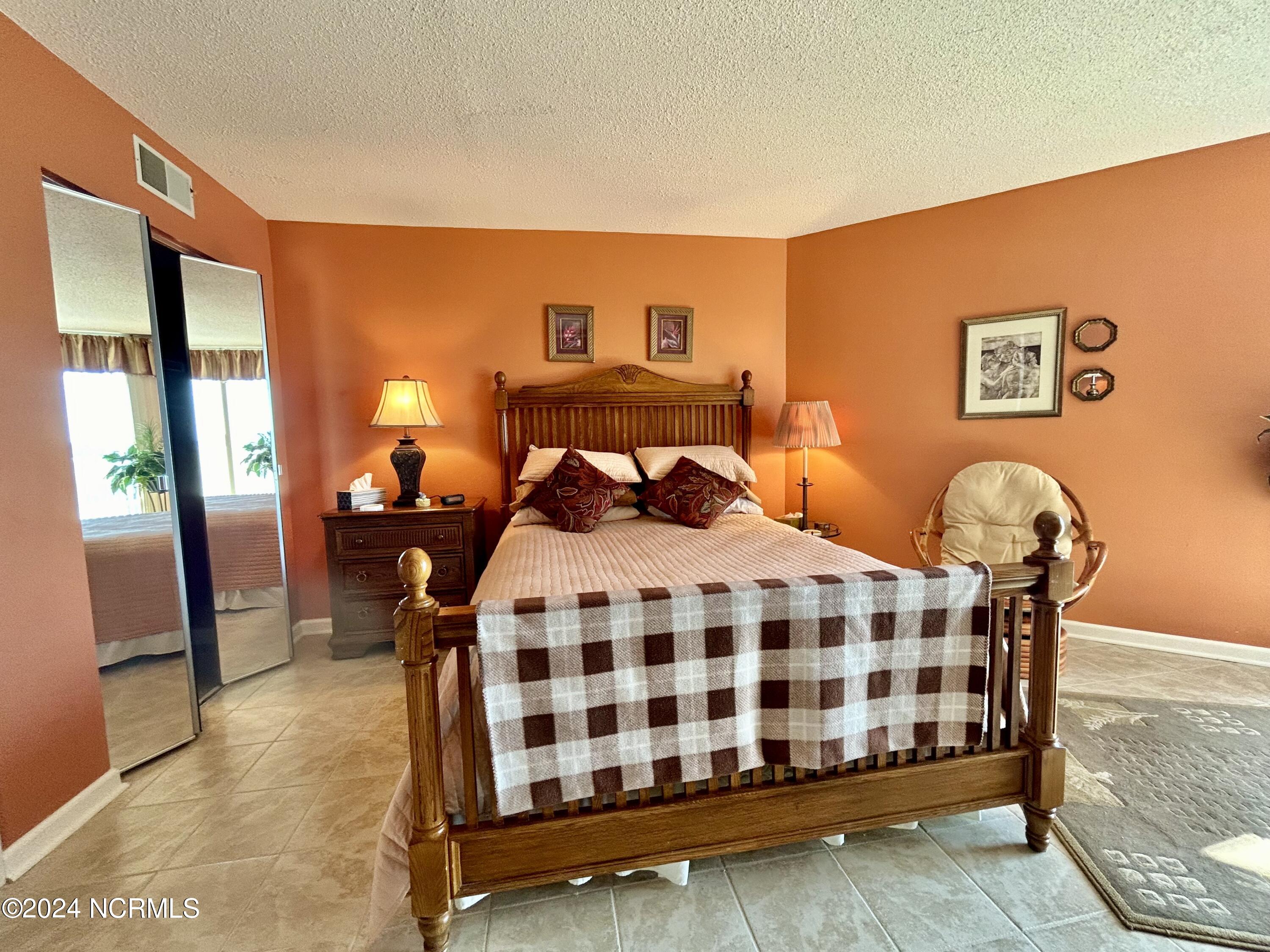 2000 New River Inlet Road, Unit 1403 North Topsail Beach, NC 28460 - Photo 10 of 22 IMG_0984