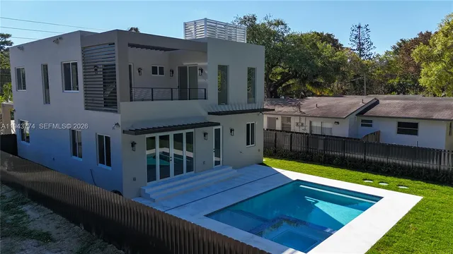 a view of an entryway