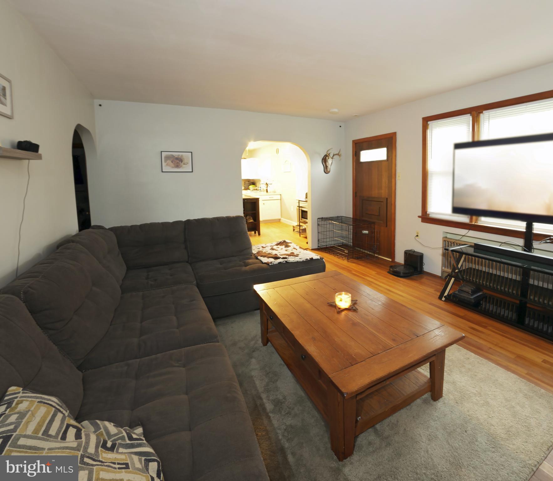 3950 Locust Grove Road Columbia, PA 17512 - Photo 13 of 30 Living room with hardwood