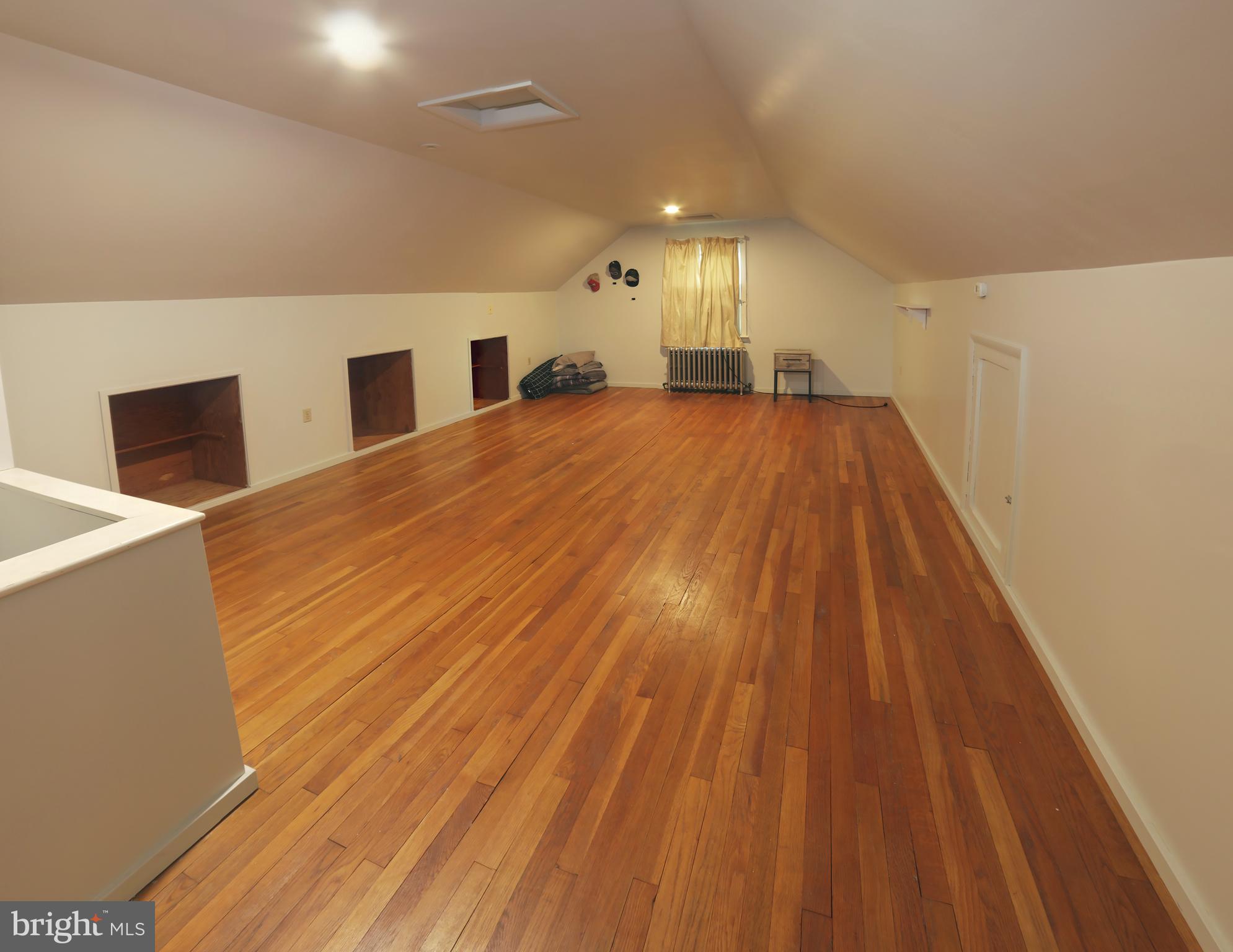 3950 Locust Grove Road Columbia, PA 17512 - Photo 23 of 30 Upper floor large room
