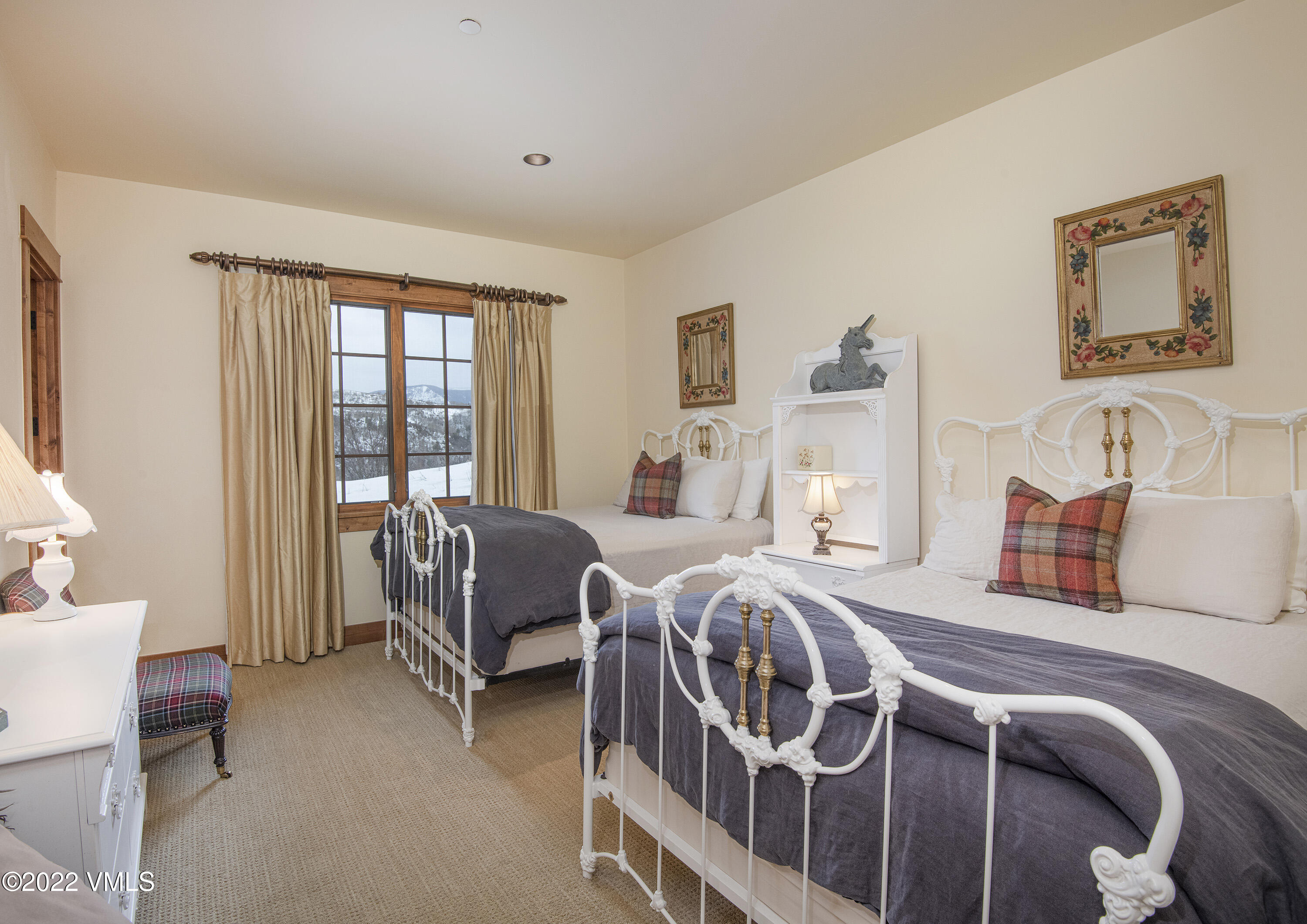 210 Aspen Meadows Road Edwards, CO 81632 - Photo 36 of 67 Bedroom Suite