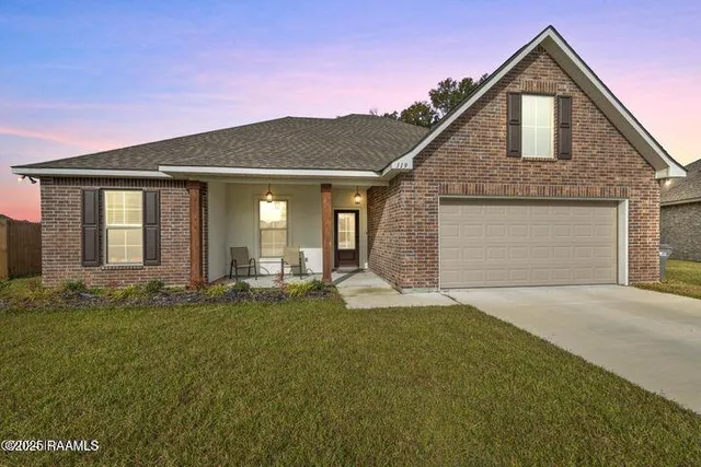 $2,500 | 119 Interpreter Street, Youngsville, LA 70592