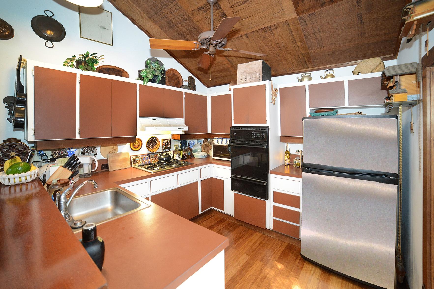 2411 Northwest 29th Road Boca Raton, FL 33431 - Photo 9 of 16 KITCHEN