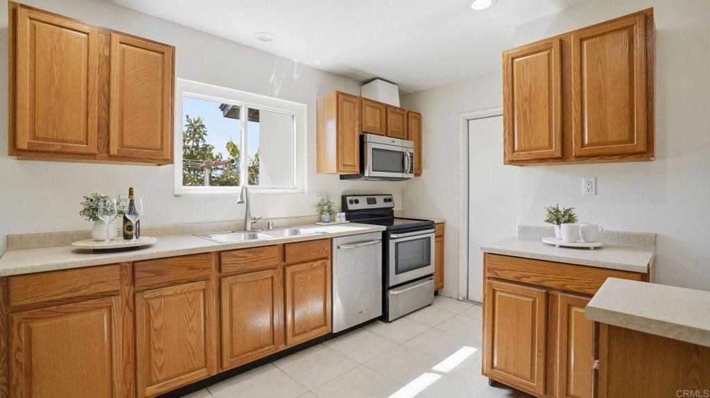 103 Arran Avenue Spring Valley, CA 91977 - Photo 23 of 52