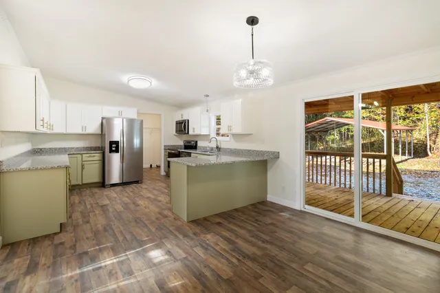 $319,900 | 441 Van Davis Road, Georgetown, TN 37336