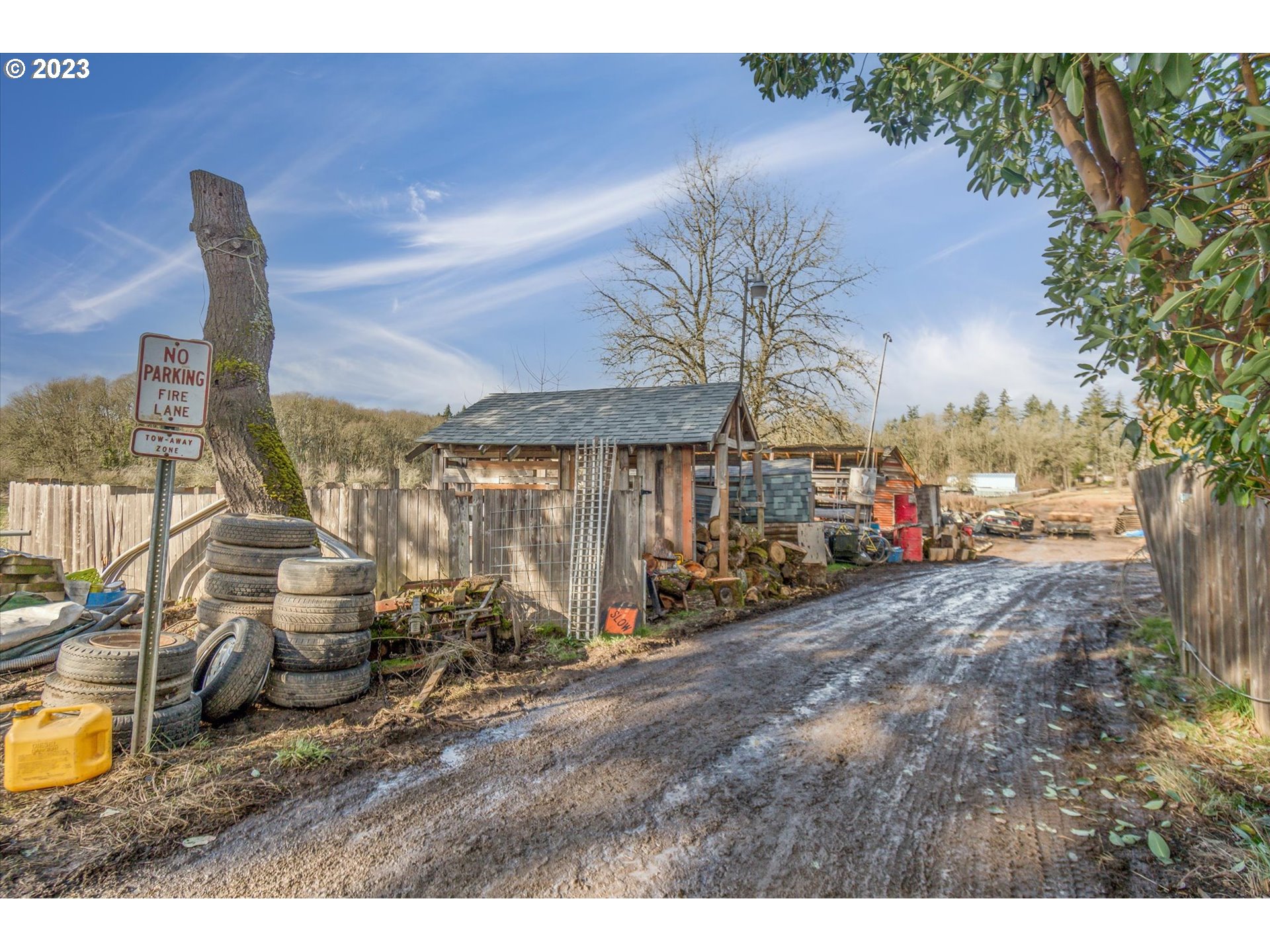22345 Southwest Farmington Road Beaverton, OR 97007 - Photo 24 of 32 a view of outdoor space with seating area