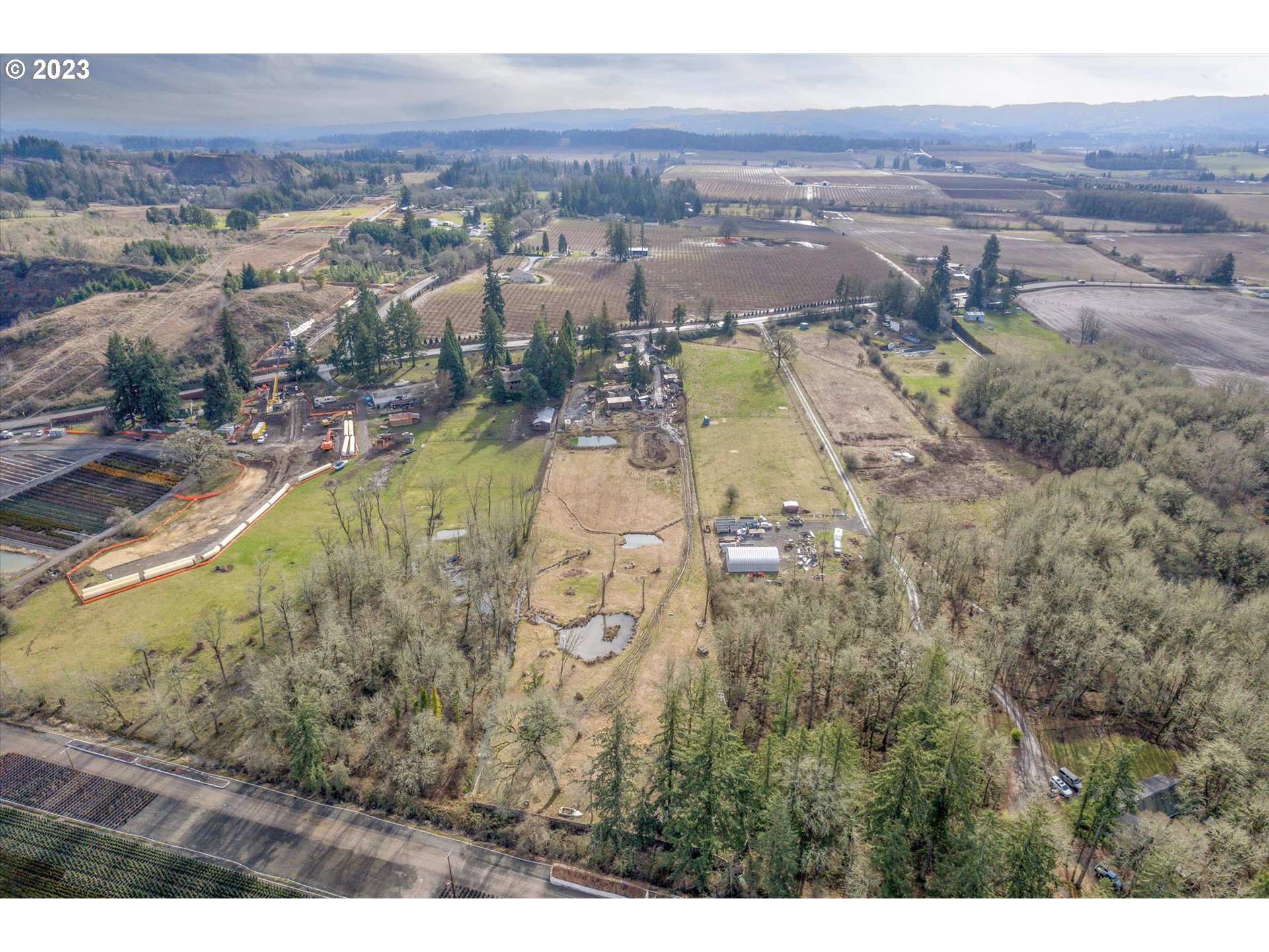 22345 Southwest Farmington Road Beaverton, OR 97007 - Photo 8 of 32 a view of a city with ocean view