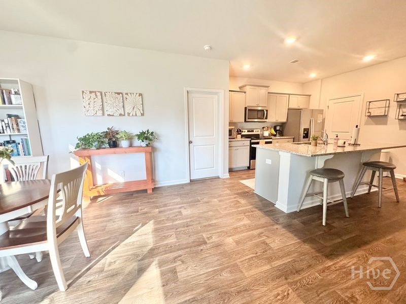 3 Heavener Road Savannah, GA 31407 - Photo 5 of 18