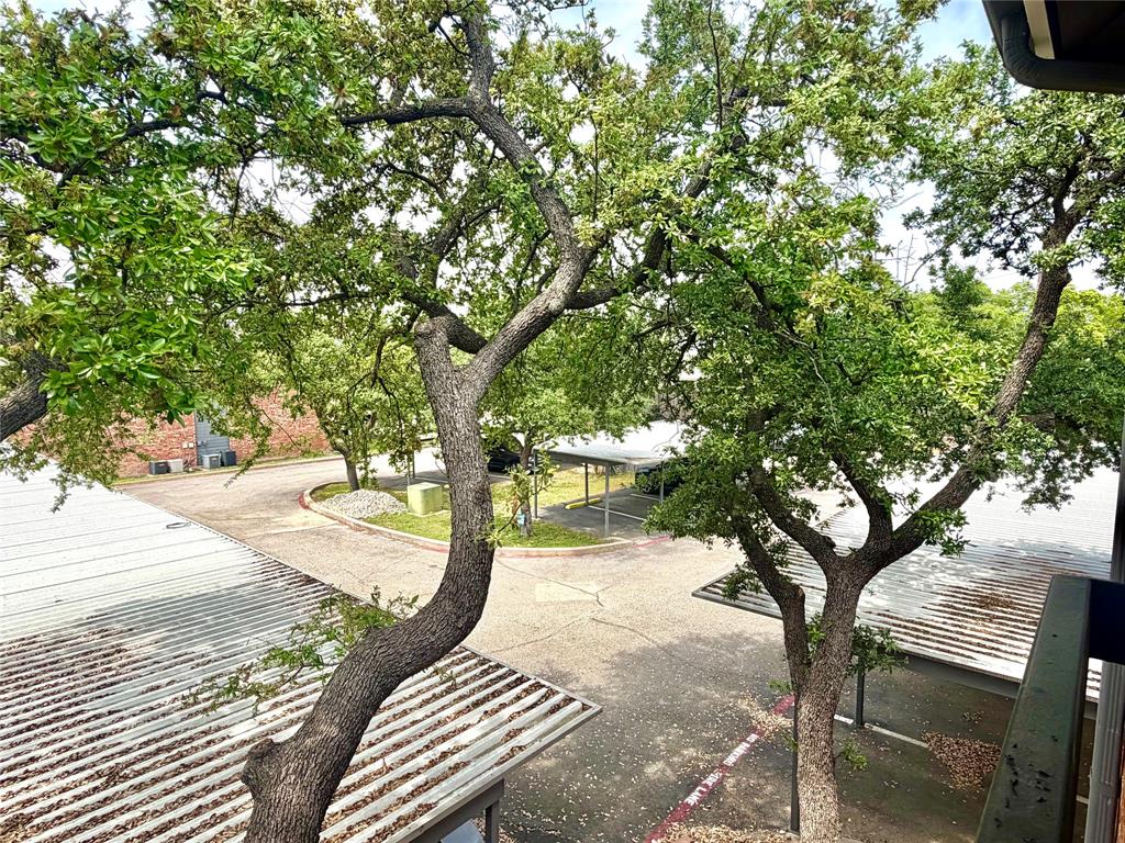 18333 Roehampton Drive, Unit 624 Dallas, TX 75252 - Photo 31 of 39 a view of a outdoor space