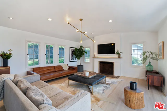 $18,000 | 6402 Ivarene Avenue, Los Angeles, CA 90068