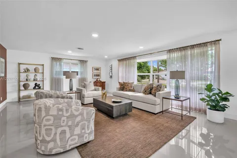 $900,000 | 2104 Northeast 63rd Street, Fort Lauderdale, FL 33308