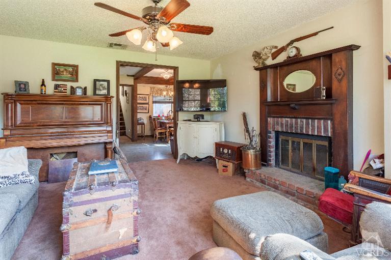 4657 Barnard Street Simi Valley, CA 93063 - Photo 13 of 36 Additional Photo
