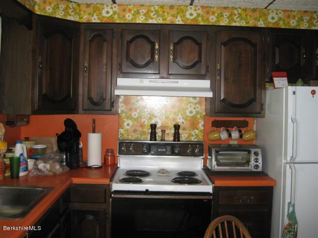 5 Harding Avenue Adams, MA 01220 - Photo 6 of 6 kitchen (Small)