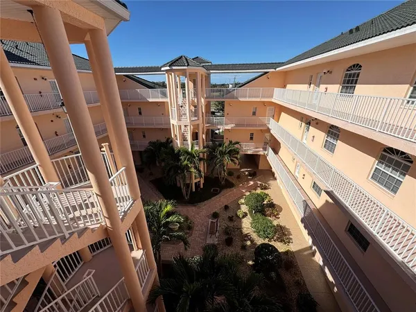 $2,000 | 1722 Gondola Park Drive, Unit 1722, Venice, FL 34292