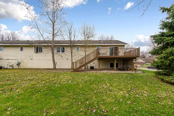 $215,000 | 135 Barony Road, Le Sueur, MN 56058