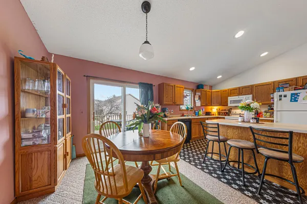 $215,000 | 135 Barony Road, Le Sueur, MN 56058