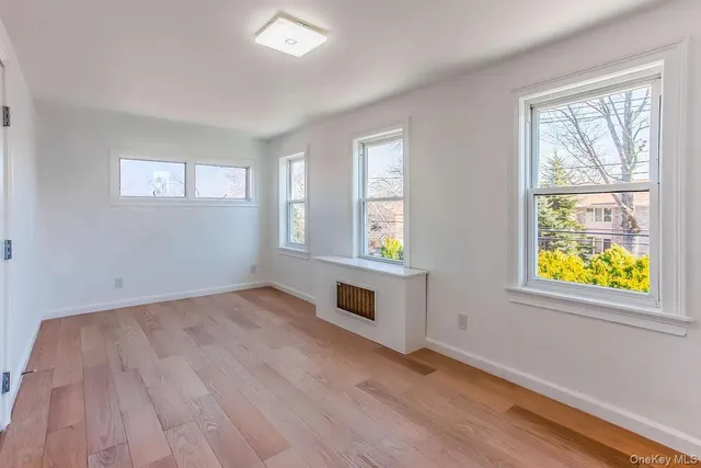 $1,675,000 | 15-60 200th Street | Clearview