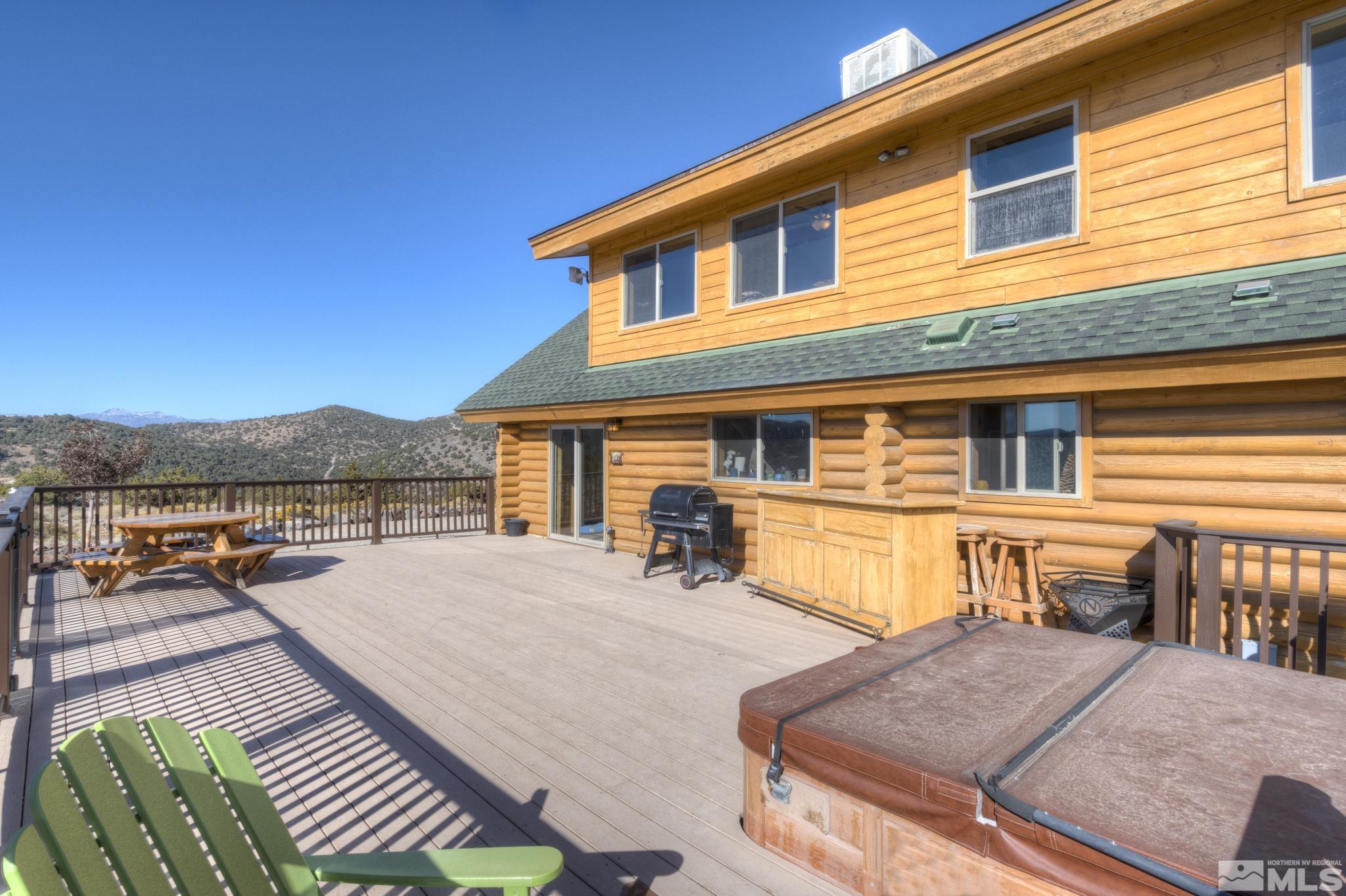 2740 Goldfield Road Reno, NV 89521 - Photo 5 of 39 a view of a house with sitting area