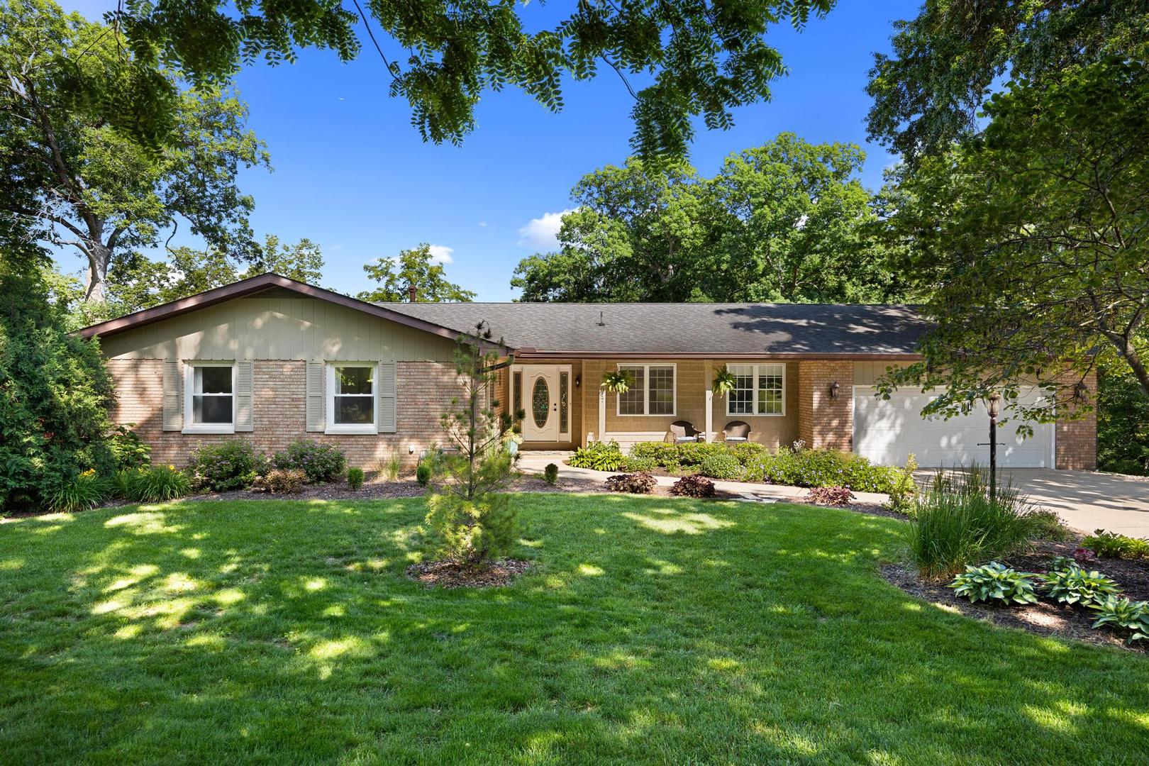 4017 West Simpson Court Dunlap, IL 61525 - Photo 1 of 47