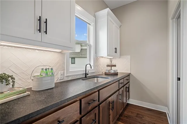 $1,300,000 | 9238 Marion Street, Lenexa, KS 66220