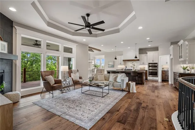 $1,300,000 | 9238 Marion Street, Lenexa, KS 66220