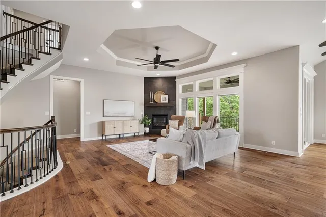 $1,300,000 | 9238 Marion Street, Lenexa, KS 66220