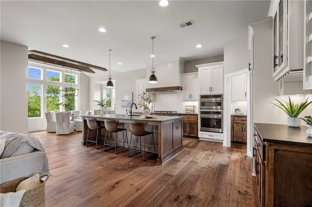 $1,300,000 | 9238 Marion Street, Lenexa, KS 66220