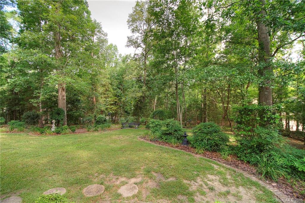 18 Tanglewood Road Lake Wylie, SC 29710 - Photo 18 of 21 Gallery Image 18