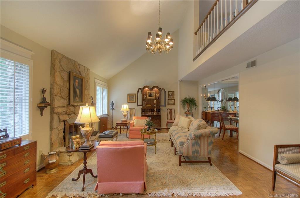 18 Tanglewood Road Lake Wylie, SC 29710 - Photo 3 of 21 Gallery Image 3