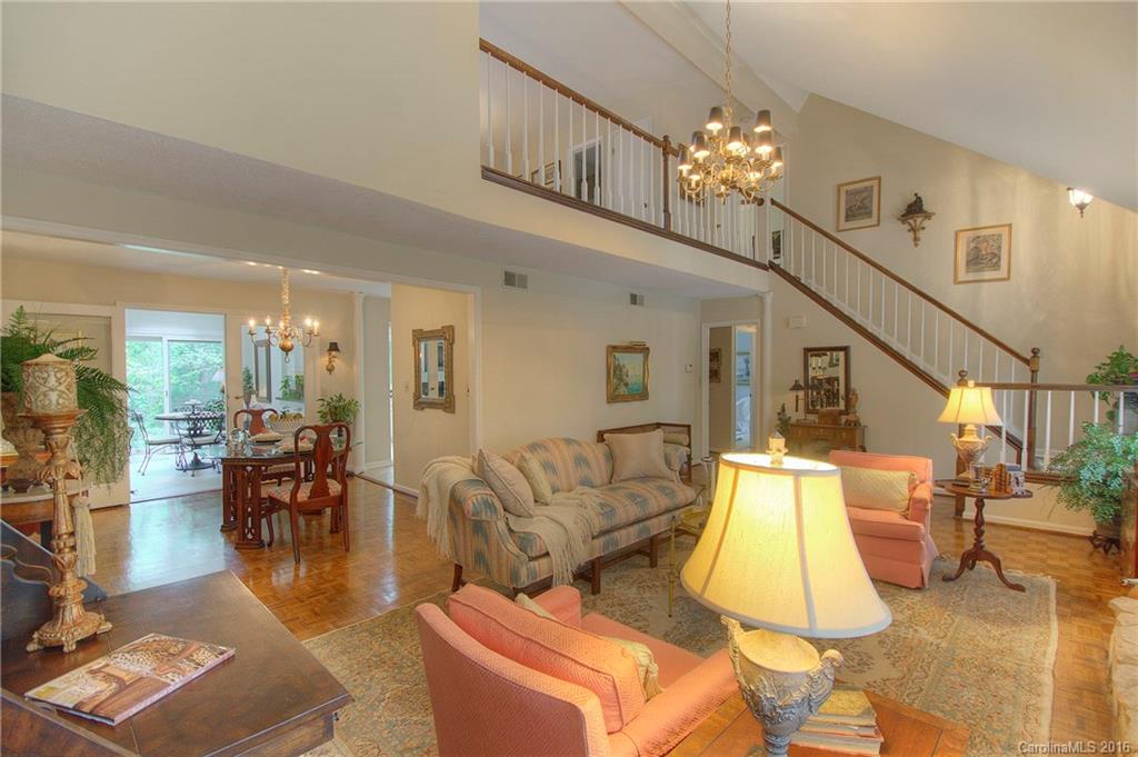 18 Tanglewood Road Lake Wylie, SC 29710 - Photo 4 of 21 Gallery Image 4