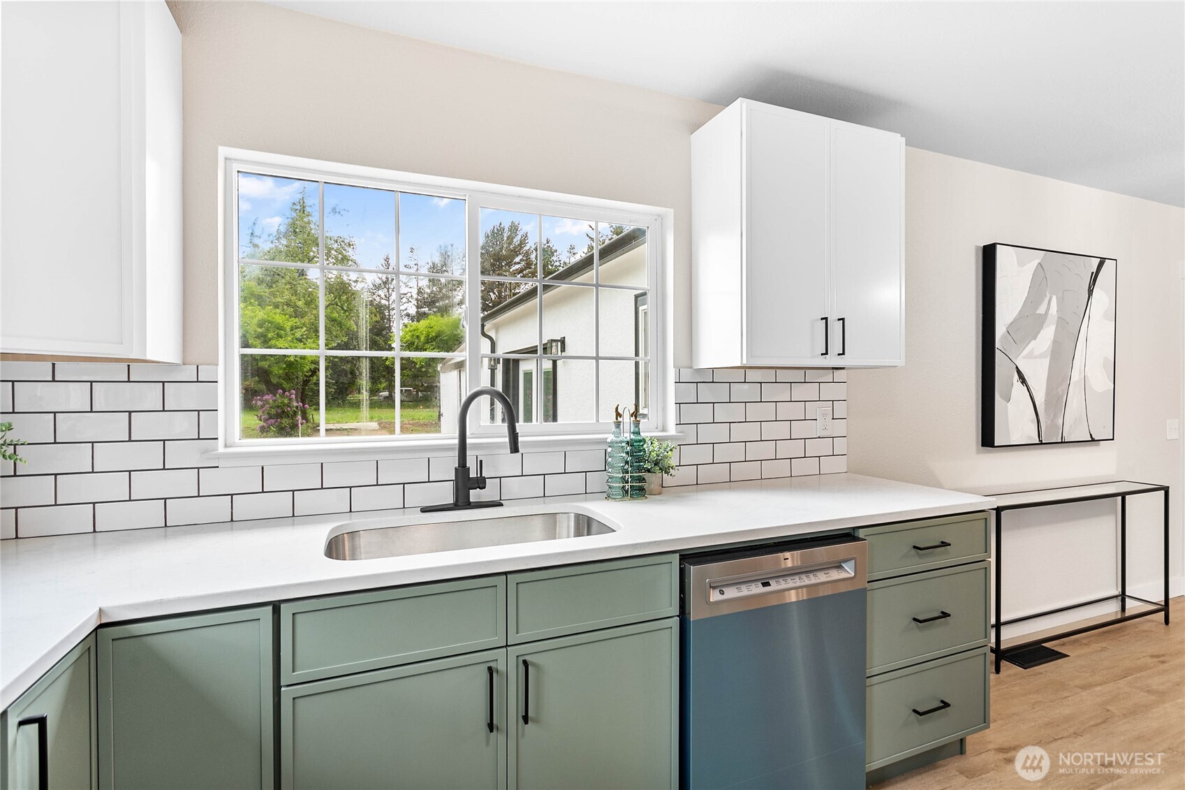 306 West Pole Road Lynden, WA 98264 - Photo 9 of 25 a bathroom with a sink and a window