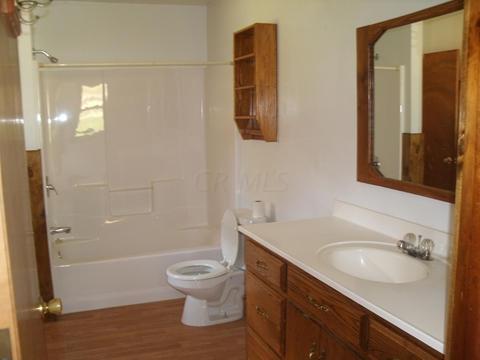 18212 Turkey Ridge Road Danville, OH 43014 - Photo 5 of 12