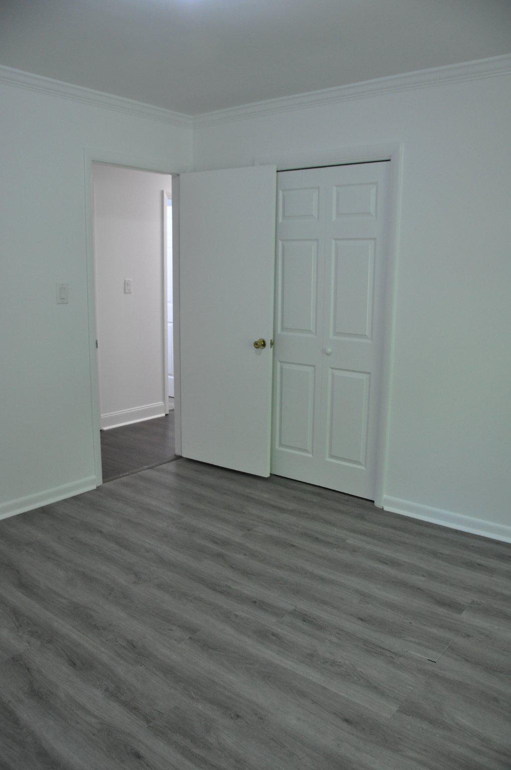 28 Henry Way Linden, VA 22642 - Photo 15 of 39 a view of wooden floor and windows in a room