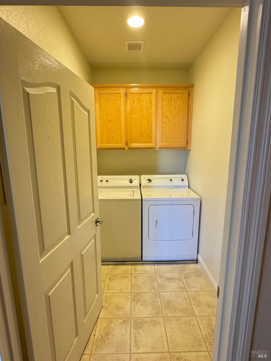 202 Johnson Street Windsor, CA 95492 - Photo 11 of 20