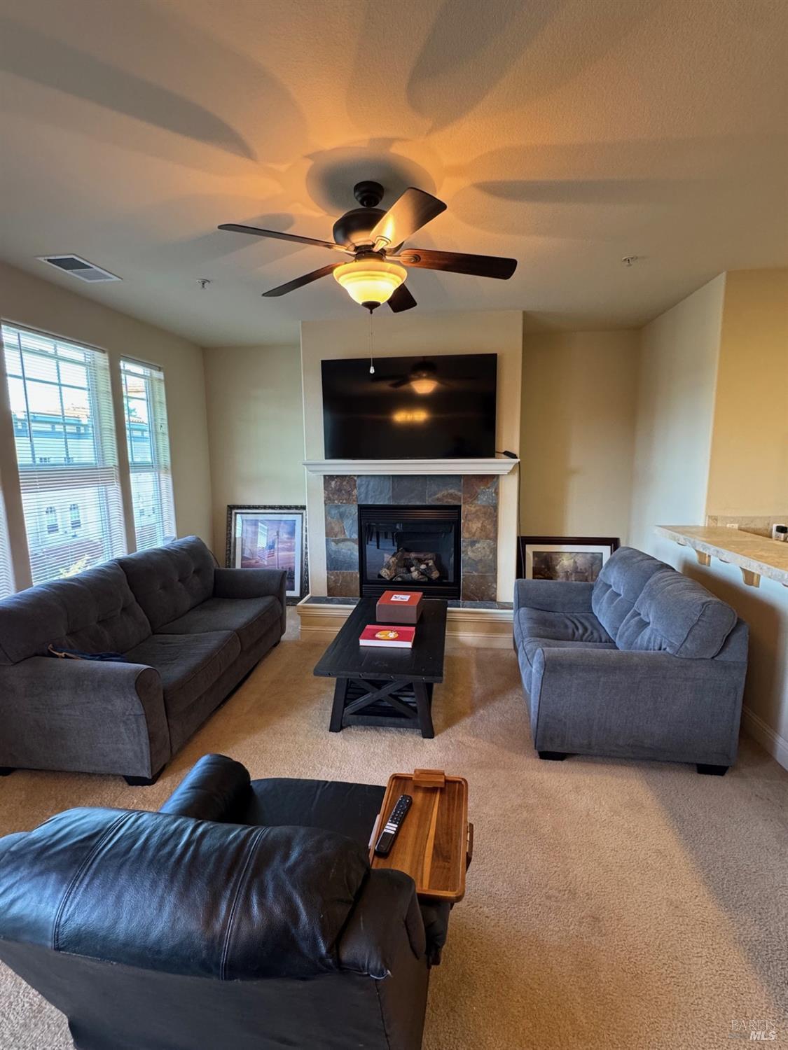 202 Johnson Street Windsor, CA 95492 - Photo 2 of 20